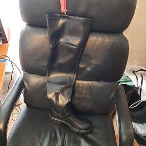 NEW ! Nine West Woman Over Knee Extra Long Boot Size 6.5